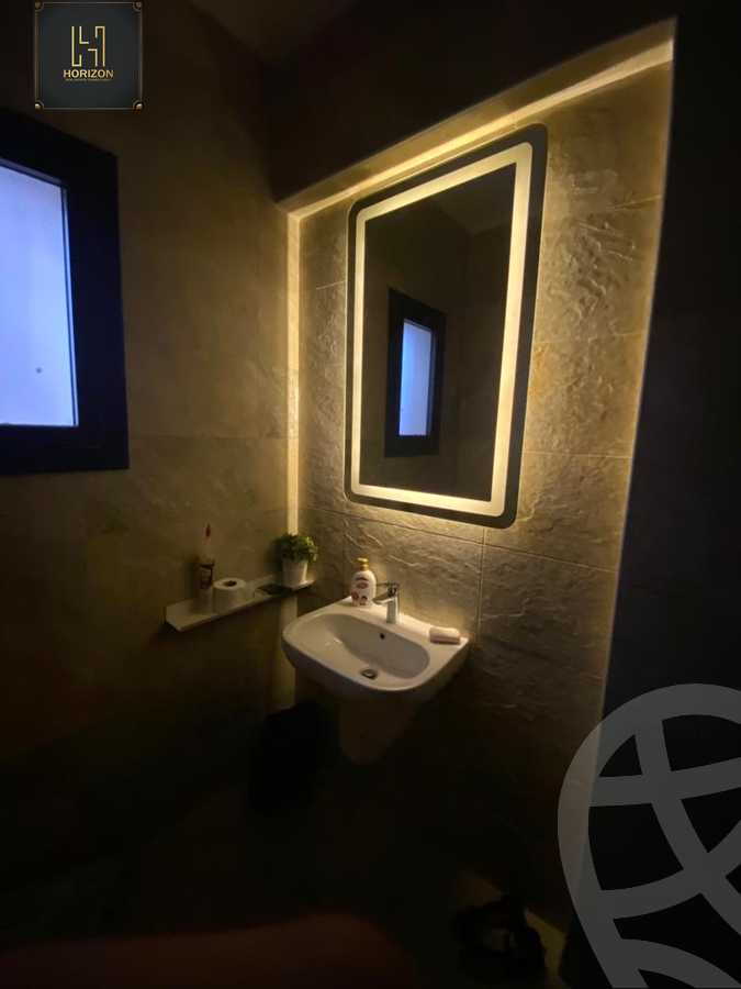 https://aqarmap.com.eg/en/listing/3954763-for-rent-cluster-6-hyde-park