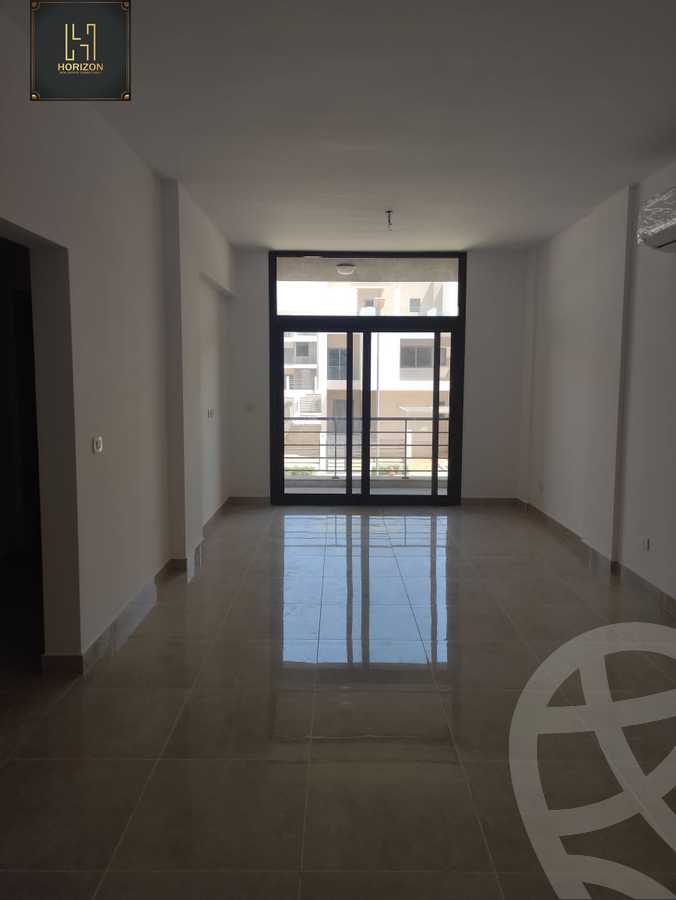 https://aqarmap.com.eg/ar/listing/3979061-for-rent-cairo-new-cairo-compounds-fifth-square