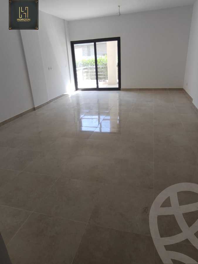 https://aqarmap.com.eg/ar/listing/3979061-for-rent-cairo-new-cairo-compounds-fifth-square