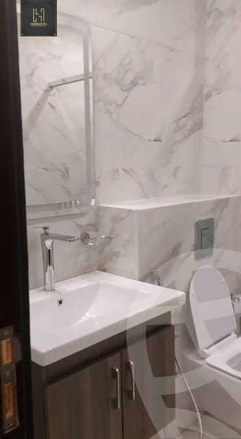 https://aqarmap.com.eg/ar/listing/3988253-for-rent-eastown-parks