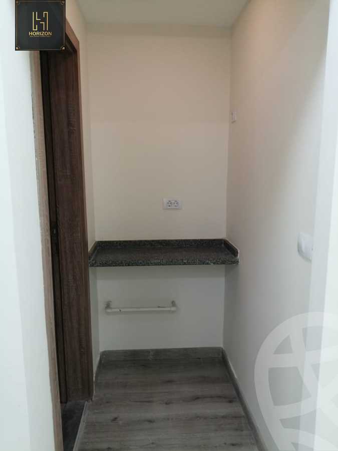 https://aqarmap.com.eg/ar/listing/3991164-for-sale-cairo-new-cairo-compounds-tryfywm-skwyr-mwl-nm-llttwyr
