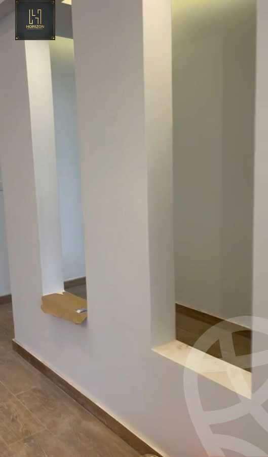 https://aqarmap.com.eg/en/listing/4033749-for-rent-cairo-new-cairo-compounds-galleria-moon-valley