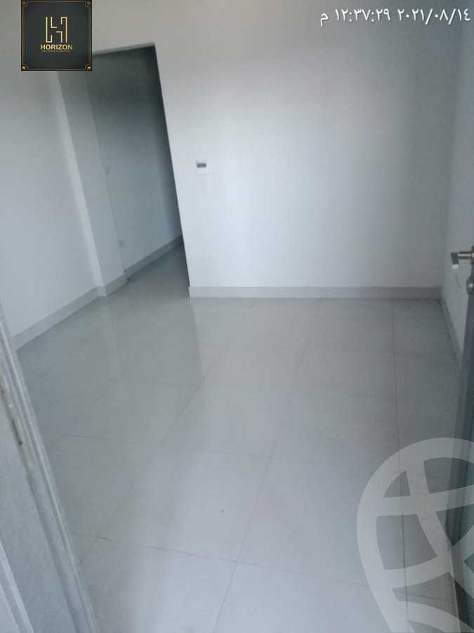 https://aqarmap.com.eg/en/listing/4040352-for-sale-cairo-new-cairo-compounds-nwrth-bls