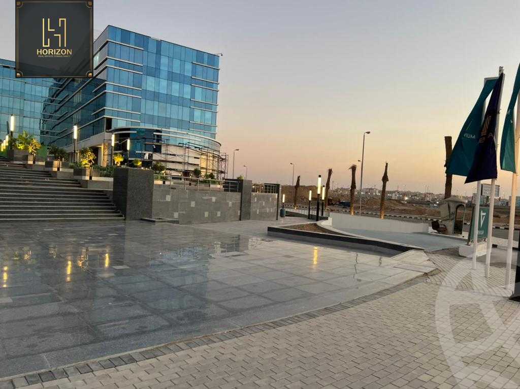 https://aqarmap.com.eg/en/listing/4042075-for-sale-cairo-new-cairo-compounds-tryfywm-skwyr-mwl-nm-llttwyr