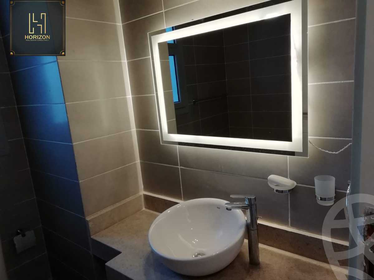 https://aqarmap.com.eg/ar/listing/4053313-for-rent-cairo-new-cairo-compounds-kmbwnd-fyldj-jyt-blm-hylz