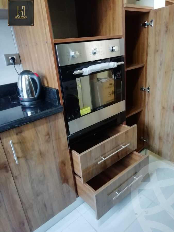 https://aqarmap.com.eg/ar/listing/4053313-for-rent-cairo-new-cairo-compounds-kmbwnd-fyldj-jyt-blm-hylz