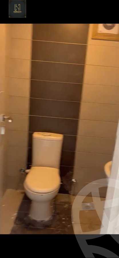 https://aqarmap.com.eg/en/listing/4055160-for-sale-cairo-new-cairo-compounds-bznys-bls-ktlyst-llttwyr