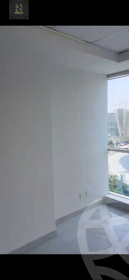 https://aqarmap.com.eg/en/listing/4055160-for-sale-cairo-new-cairo-compounds-bznys-bls-ktlyst-llttwyr