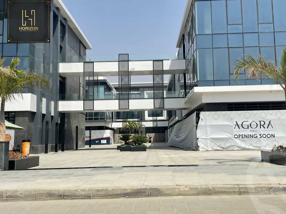 https://aqarmap.com.eg/en/listing/4078434-for-rent-cairo-new-cairo-compounds-jwr-kwmyrshyl-kwmblks-makeplace