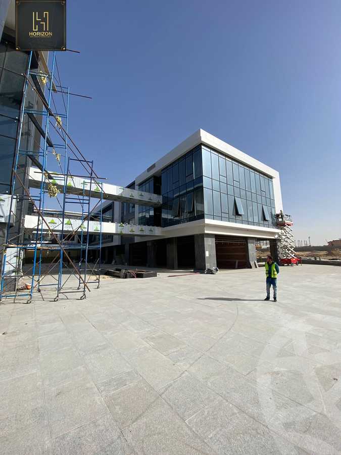 https://aqarmap.com.eg/en/listing/4078434-for-rent-cairo-new-cairo-compounds-jwr-kwmyrshyl-kwmblks-makeplace