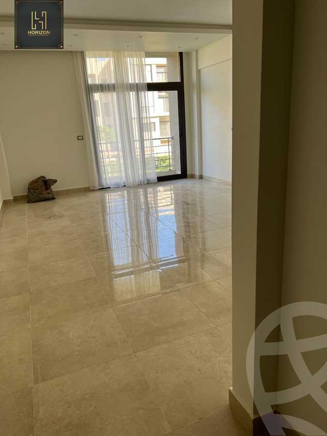 https://aqarmap.com.eg/ar/listing/4078639-for-rent-cairo-new-cairo-compounds-fifth-square