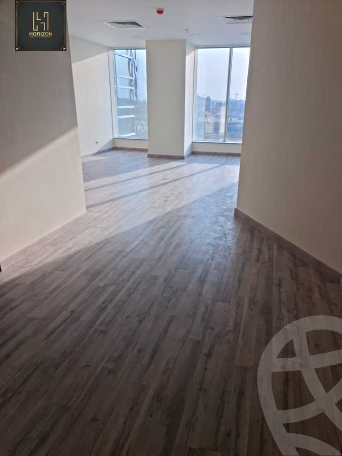 https://aqarmap.com.eg/ar/listing/4085473-for-rent-cairo-new-cairo-compounds-tryfywm-skwyr-mwl-nm-llttwyr