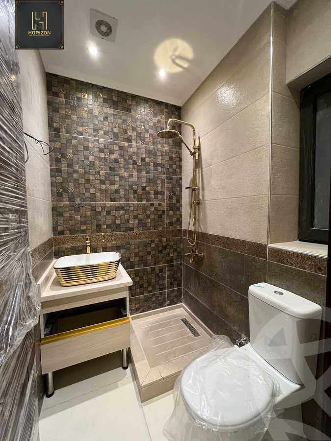 https://aqarmap.com.eg/en/listing/4086173-for-rent-cairo-new-cairo-compounds-lakeview-residence