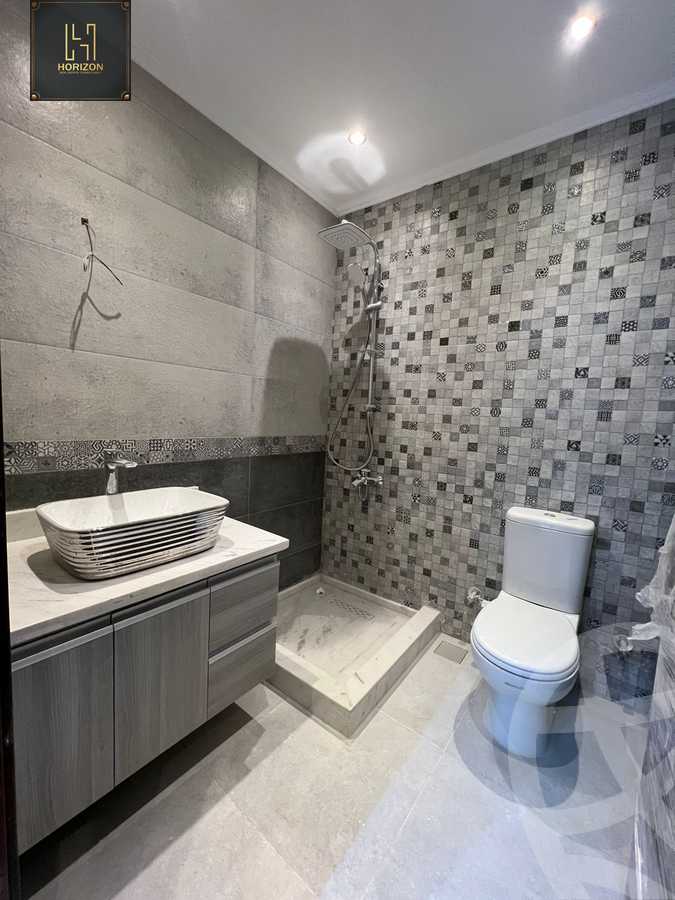 https://aqarmap.com.eg/en/listing/4086173-for-rent-cairo-new-cairo-compounds-lakeview-residence