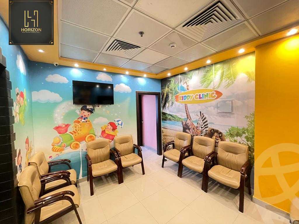https://aqarmap.com.eg/en/listing/4090875-for-rent-cairo-new-cairo-compounds-kyrw-mydykl-sntr-lm-dy-jrwb