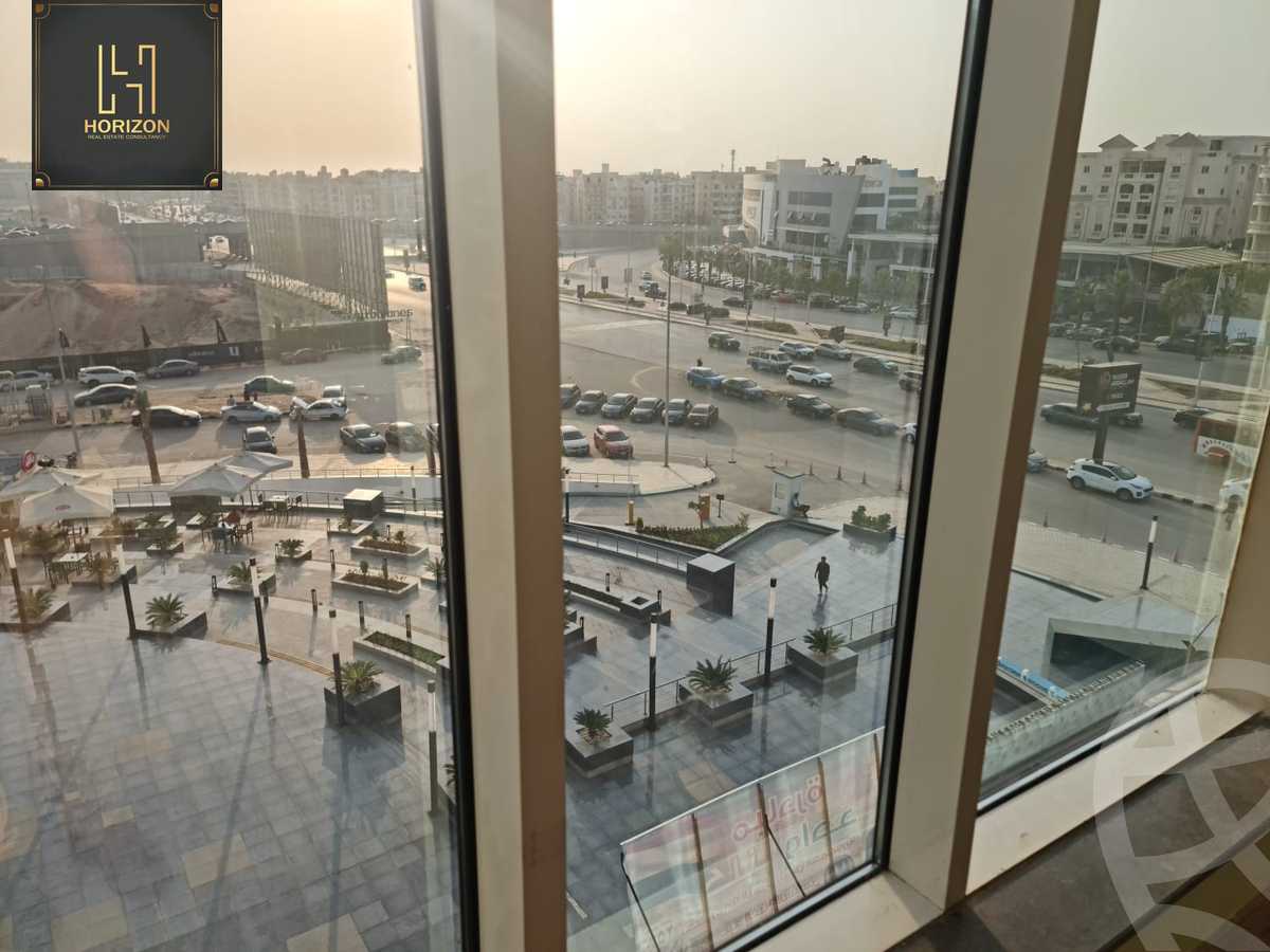 https://aqarmap.com.eg/ar/listing/4102619-for-rent-cairo-new-cairo-compounds-tryfywm-skwyr-mwl-nm-llttwyr