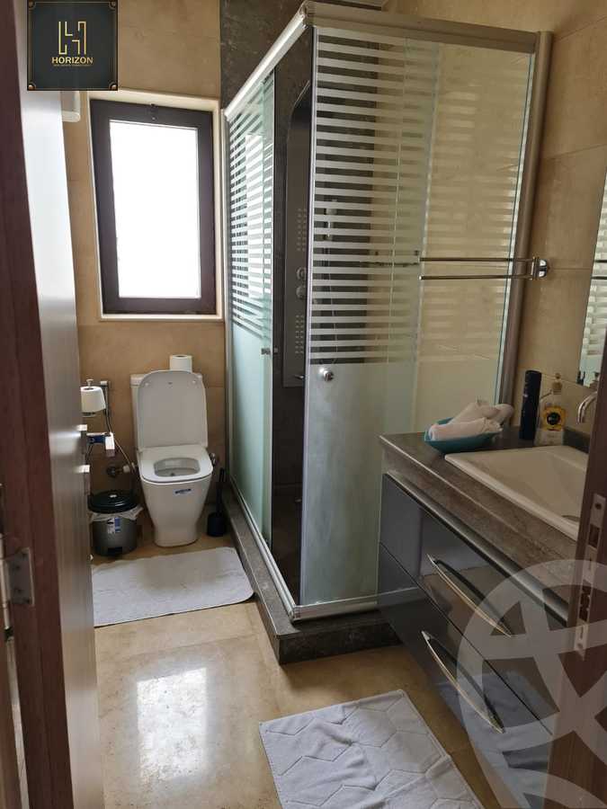 https://aqarmap.com.eg/ar/listing/4107443-for-rent-cairo-new-cairo-compounds-lakeview-residence