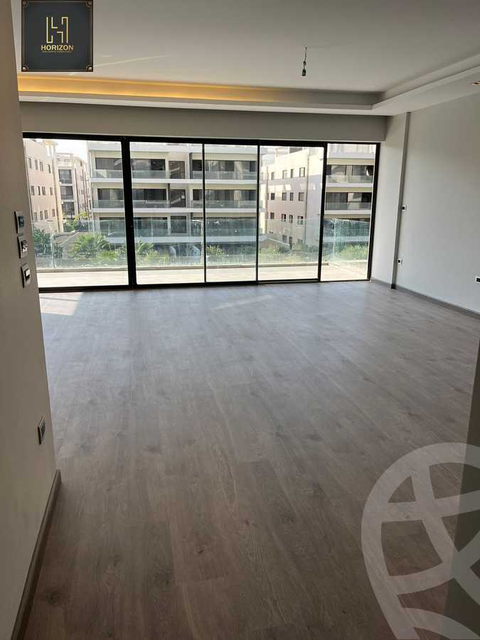 https://aqarmap.com.eg/en/listing/4115072-for-rent-cairo-new-cairo-compounds-lakeview-residence