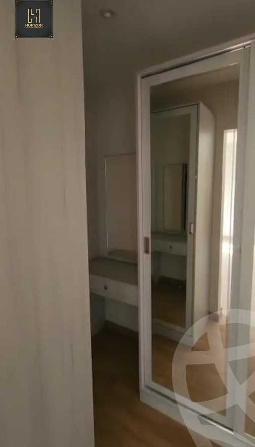 https://aqarmap.com.eg/en/listing/4117898-for-rent-cairo-new-cairo-compounds-mountain-view-hyde-park