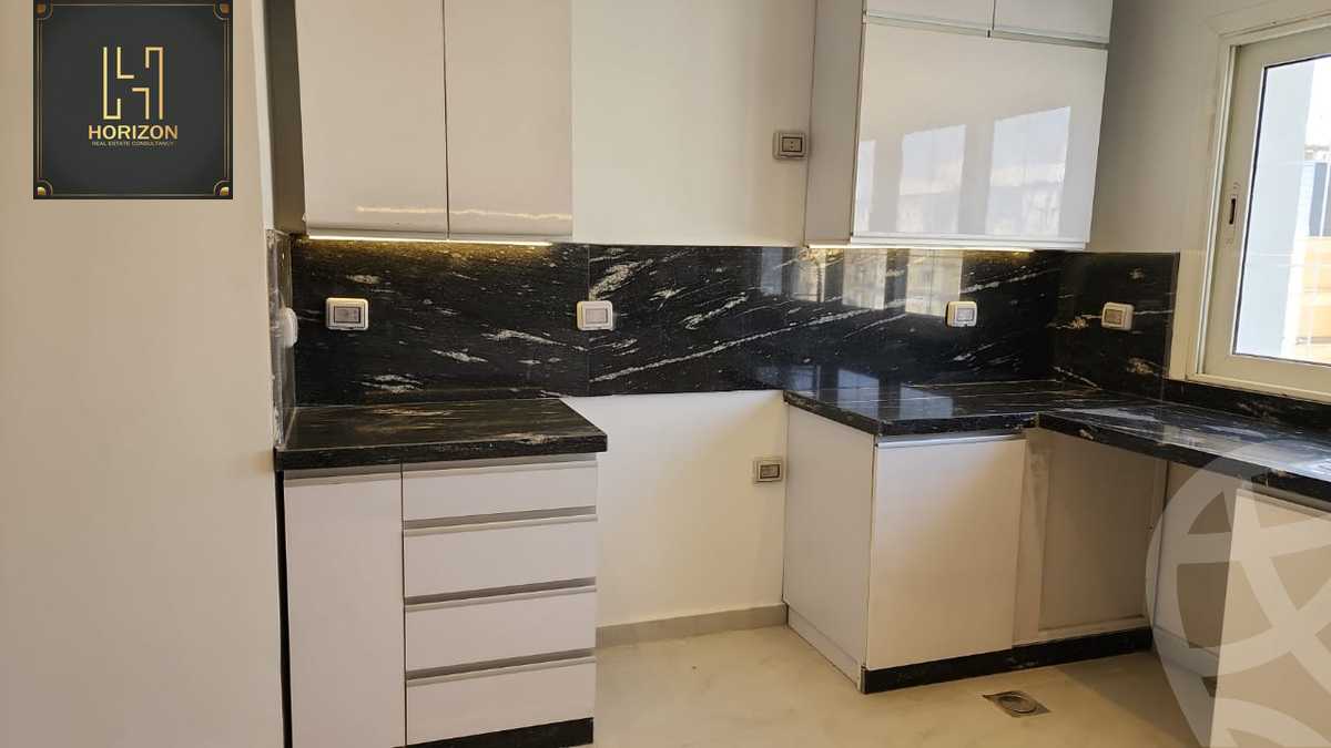 https://aqarmap.com.eg/en/listing/4117898-for-rent-cairo-new-cairo-compounds-mountain-view-hyde-park