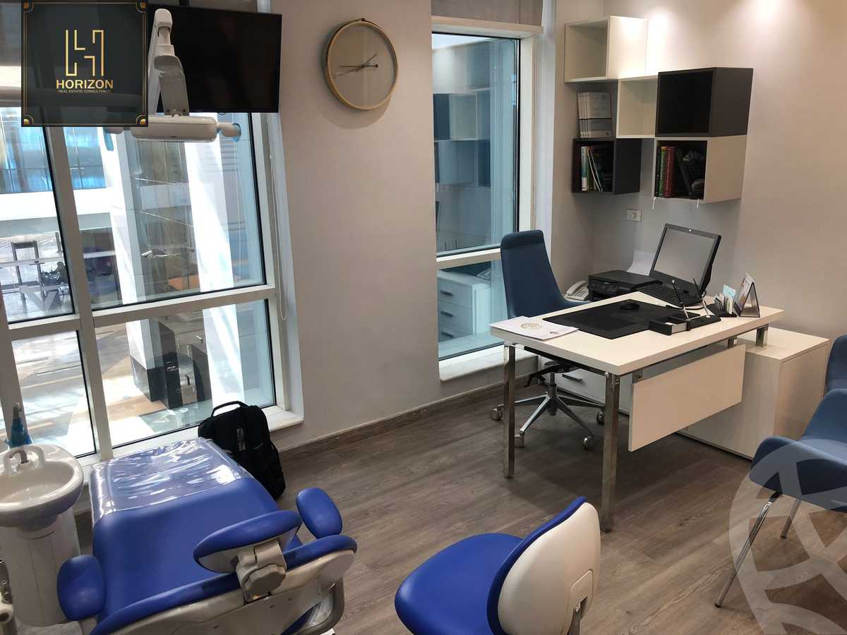 https://aqarmap.com.eg/ar/listing/4131446-for-rent-cairo-new-cairo-compounds-tryfywm-byzns-kwmblks-nm-llttwyr