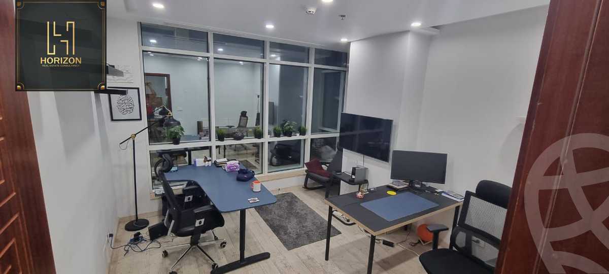 https://aqarmap.com.eg/en/listing/4131468-for-rent-cairo-new-cairo-compounds-tryfywm-byzns-kwmblks-nm-llttwyr