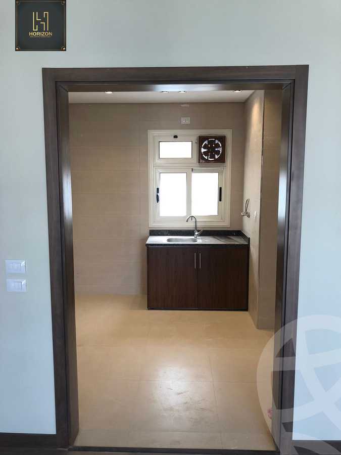 https://aqarmap.com.eg/en/listing/4131584-for-rent-cairo-new-cairo-compounds-mountain-view-hyde-park