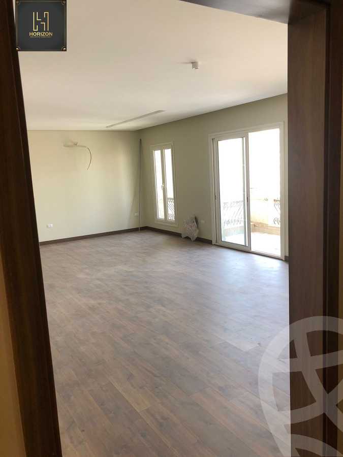 https://aqarmap.com.eg/en/listing/4131584-for-rent-cairo-new-cairo-compounds-mountain-view-hyde-park