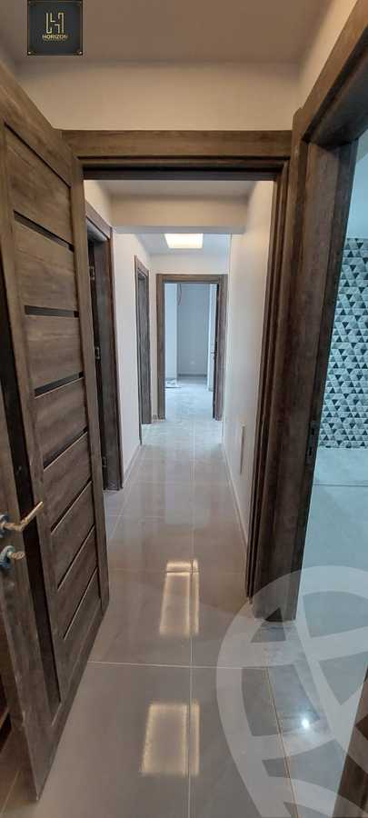 https://aqarmap.com.eg/en/listing/4132287-for-rent-cairo-new-cairo-compounds-moon-valley