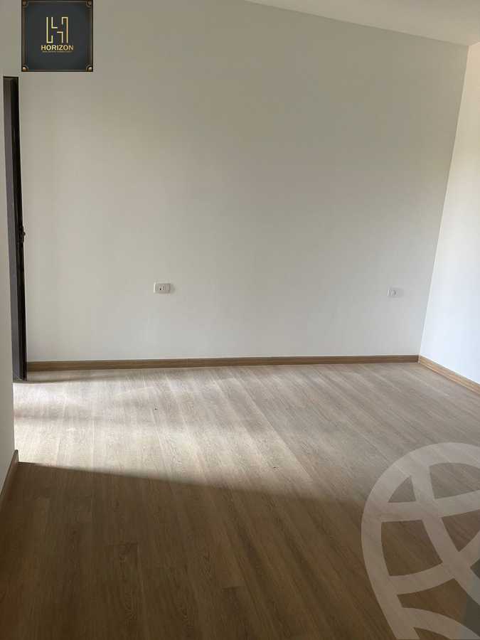 https://aqarmap.com.eg/ar/listing/4138837-for-rent-cairo-new-cairo-compounds-fifth-square
