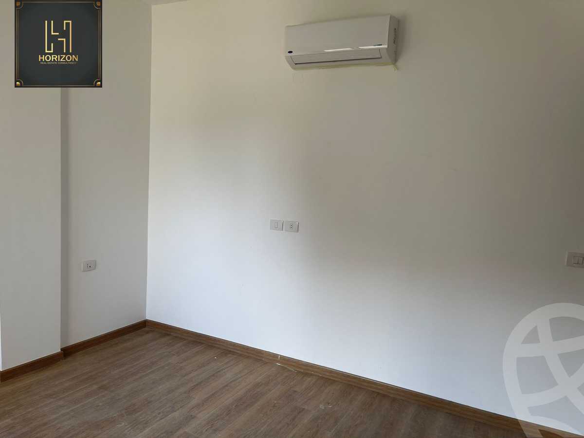 https://aqarmap.com.eg/ar/listing/4138837-for-rent-cairo-new-cairo-compounds-fifth-square