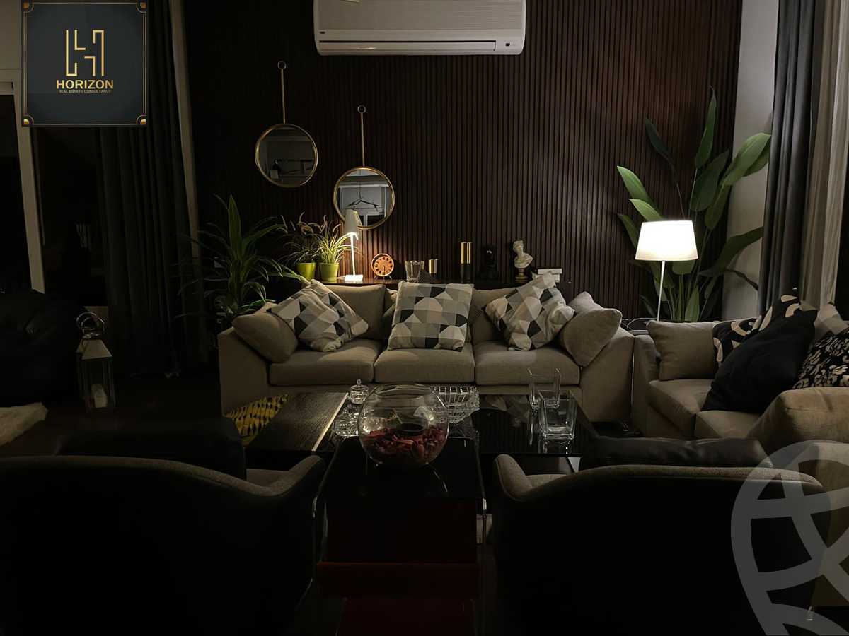 https://aqarmap.com.eg/en/listing/4142435-for-sale-cairo-new-cairo-compounds-les-rois