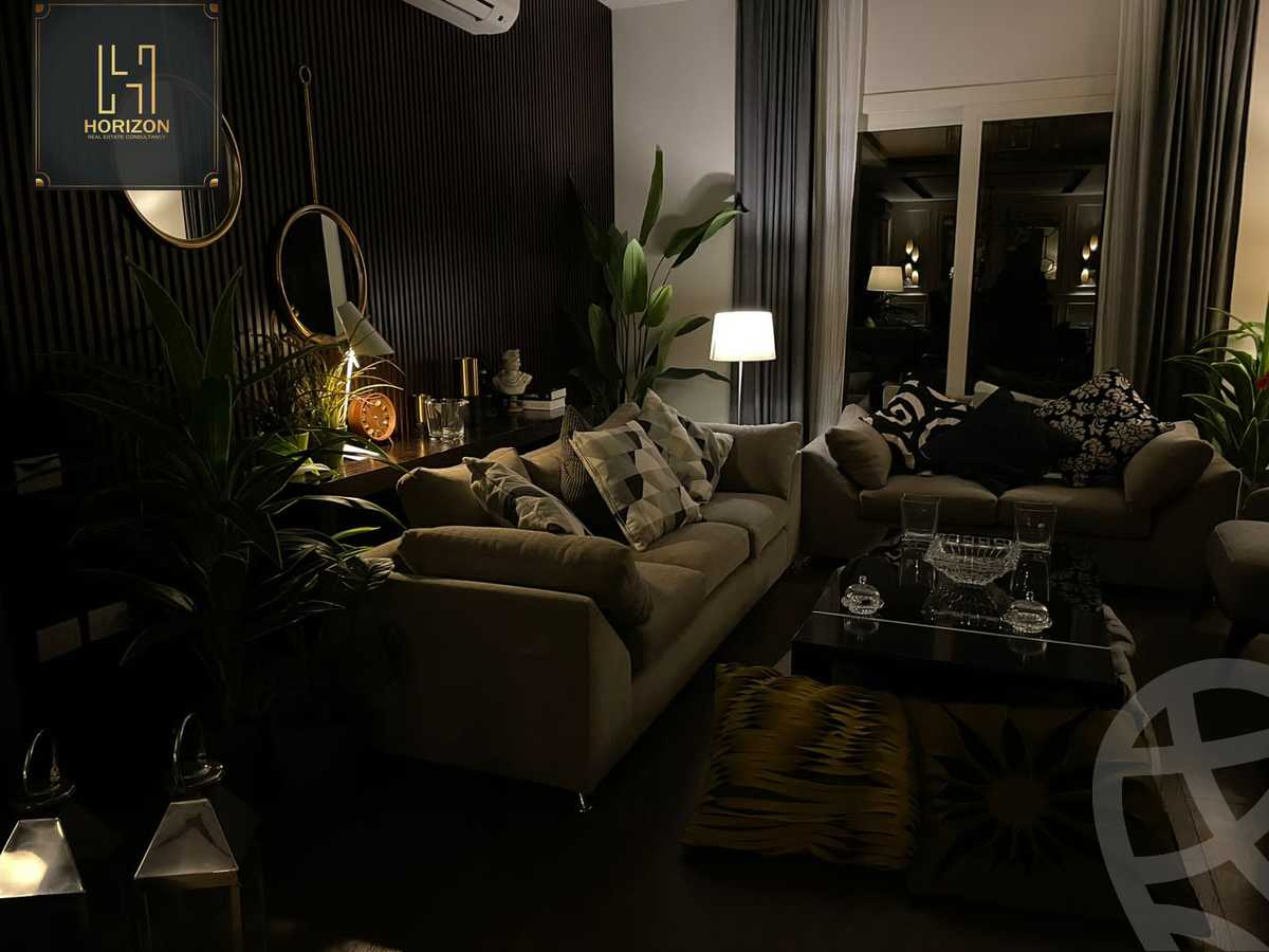 https://aqarmap.com.eg/en/listing/4142435-for-sale-cairo-new-cairo-compounds-les-rois