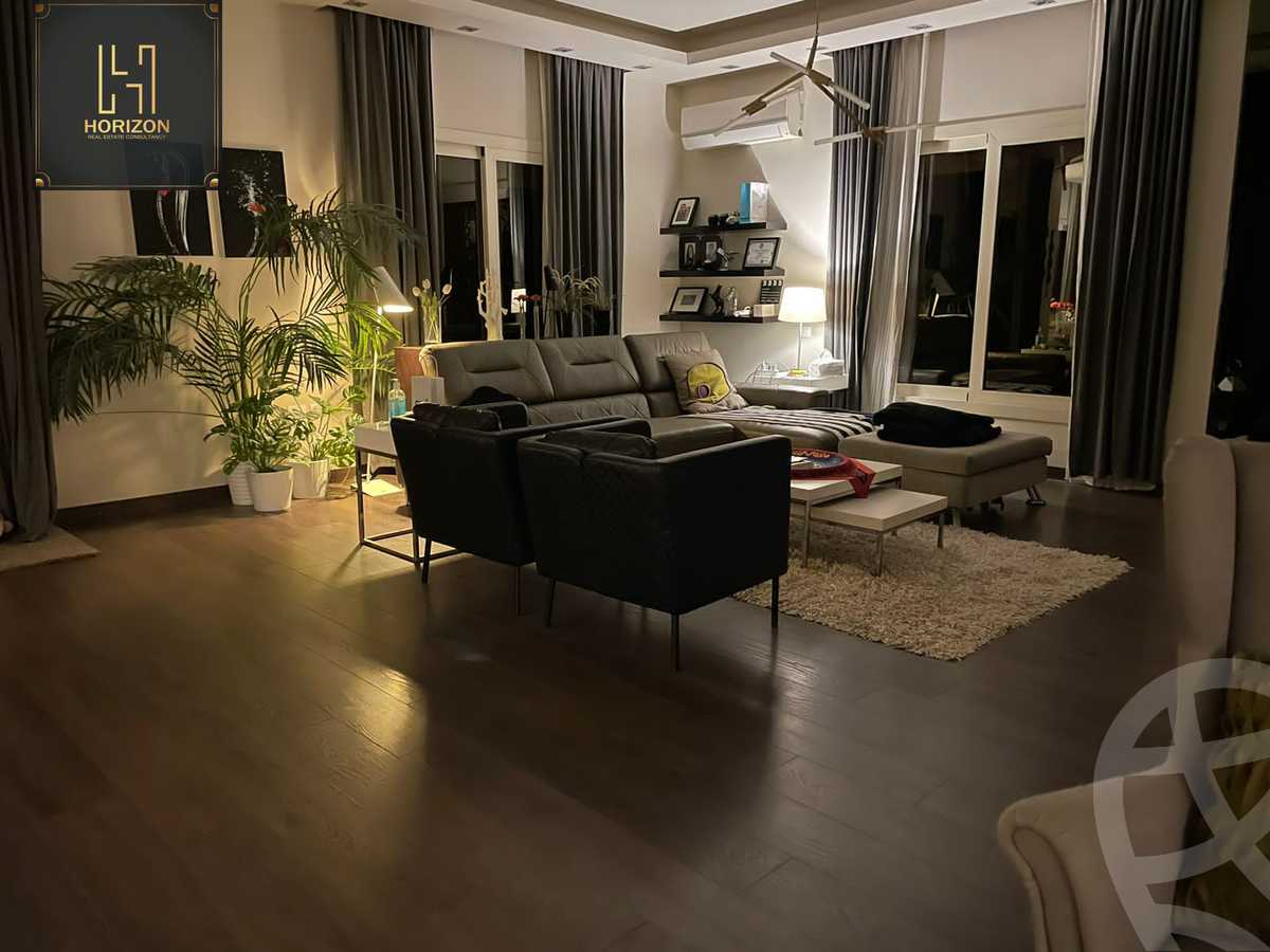 https://aqarmap.com.eg/en/listing/4142435-for-sale-cairo-new-cairo-compounds-les-rois