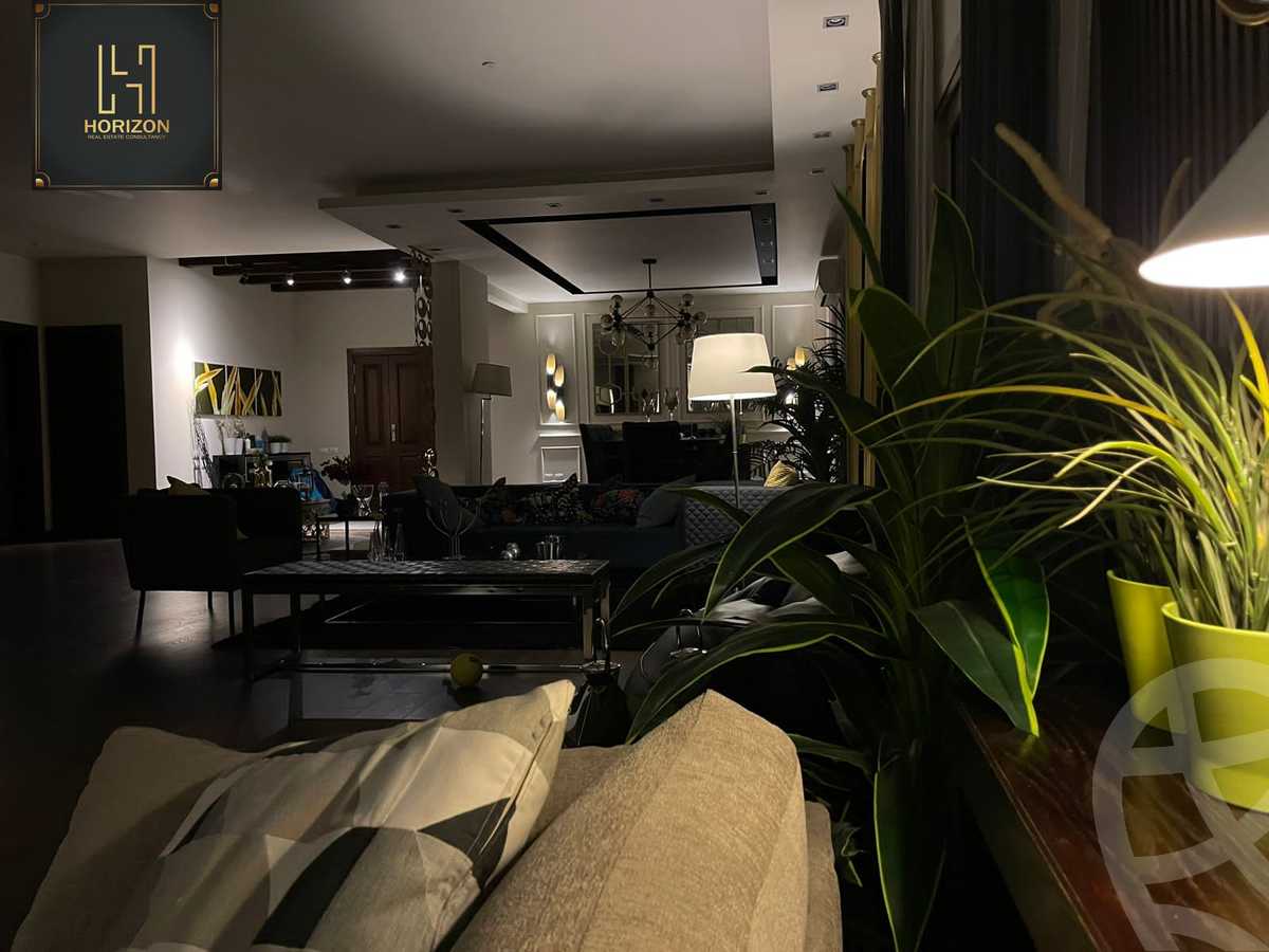 https://aqarmap.com.eg/en/listing/4142435-for-sale-cairo-new-cairo-compounds-les-rois
