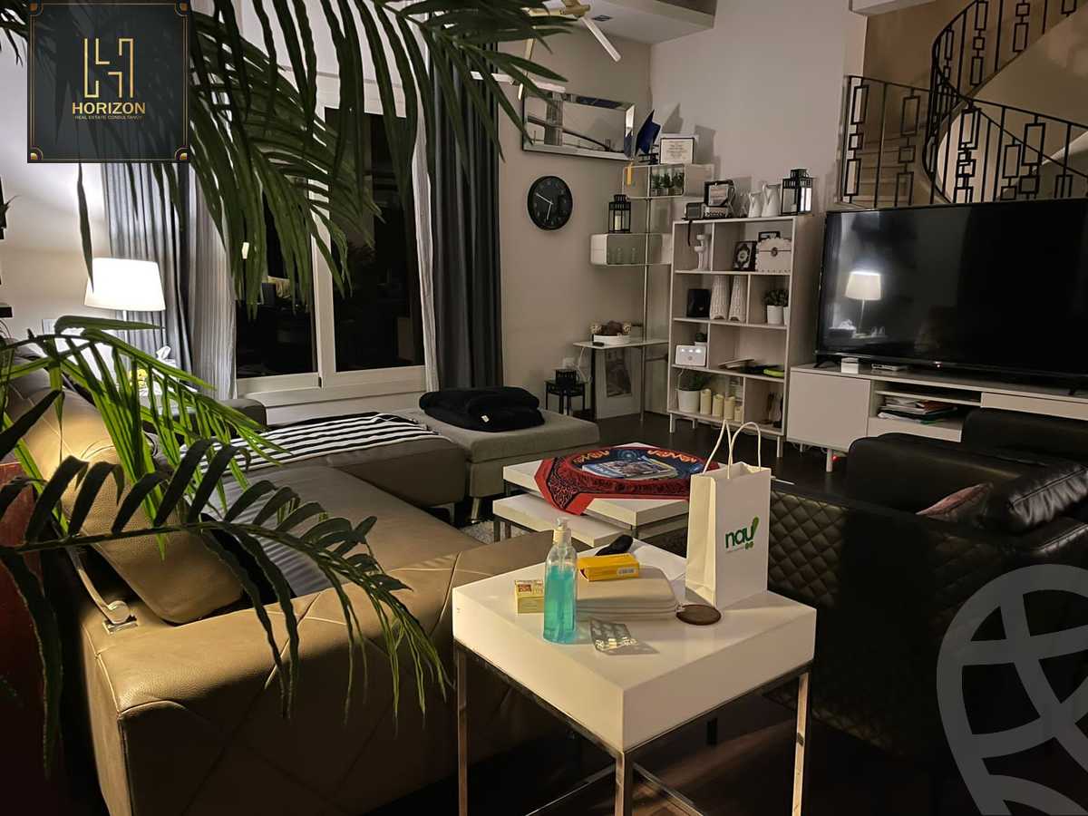 https://aqarmap.com.eg/en/listing/4142435-for-sale-cairo-new-cairo-compounds-les-rois