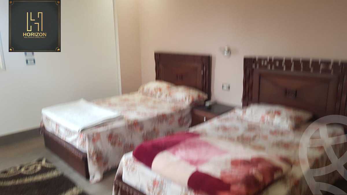 https://aqarmap.com.eg/en/listing/4149986-for-sale-cairo-new-cairo-compounds-les-rois
