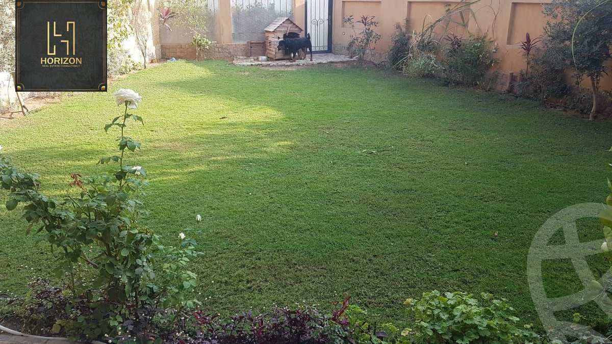 https://aqarmap.com.eg/en/listing/4149986-for-sale-cairo-new-cairo-compounds-les-rois