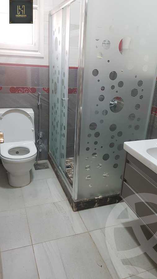 https://aqarmap.com.eg/en/listing/4149986-for-sale-cairo-new-cairo-compounds-les-rois