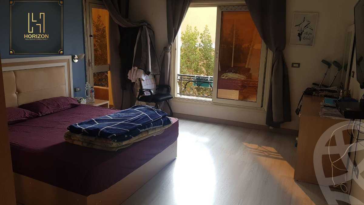 https://aqarmap.com.eg/en/listing/4149986-for-sale-cairo-new-cairo-compounds-les-rois