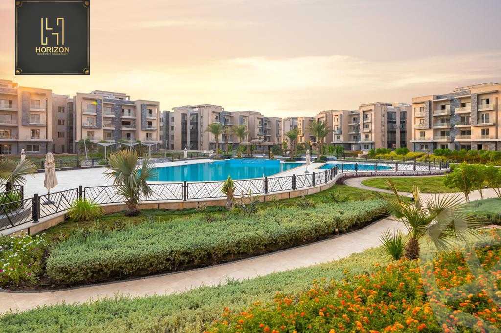https://aqarmap.com.eg/en/listing/4151435-for-sale-cairo-new-cairo-compounds-galleria-moon-valley