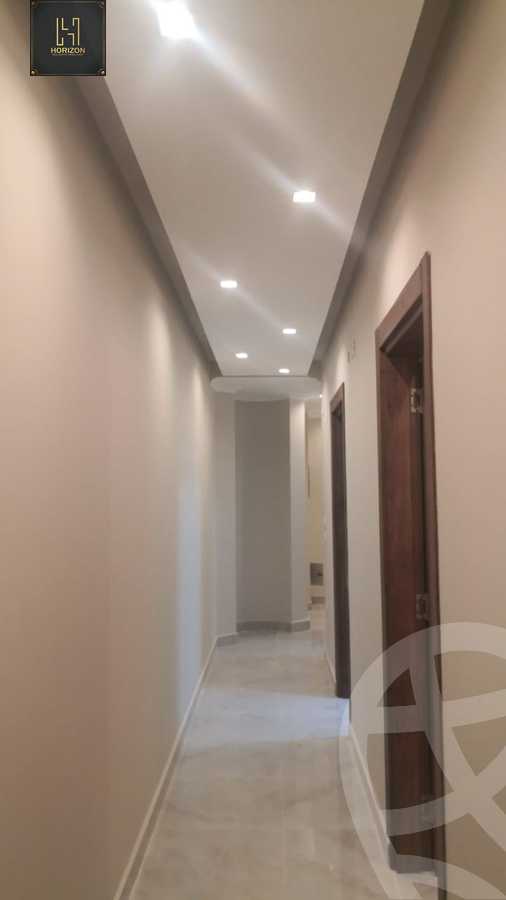 https://aqarmap.com.eg/en/listing/4151839-for-rent-cairo-new-cairo-compounds-mountain-view-hyde-park