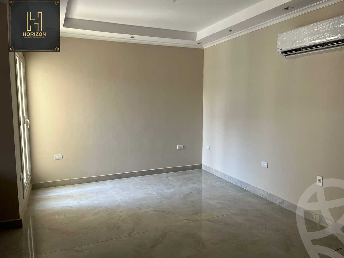 https://aqarmap.com.eg/en/listing/4151839-for-rent-cairo-new-cairo-compounds-mountain-view-hyde-park