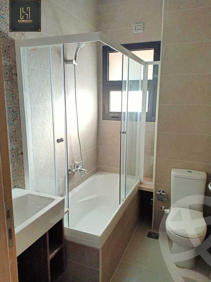 https://aqarmap.com.eg/ar/listing/4152611-for-rent-cairo-new-cairo-compounds-fifth-square
