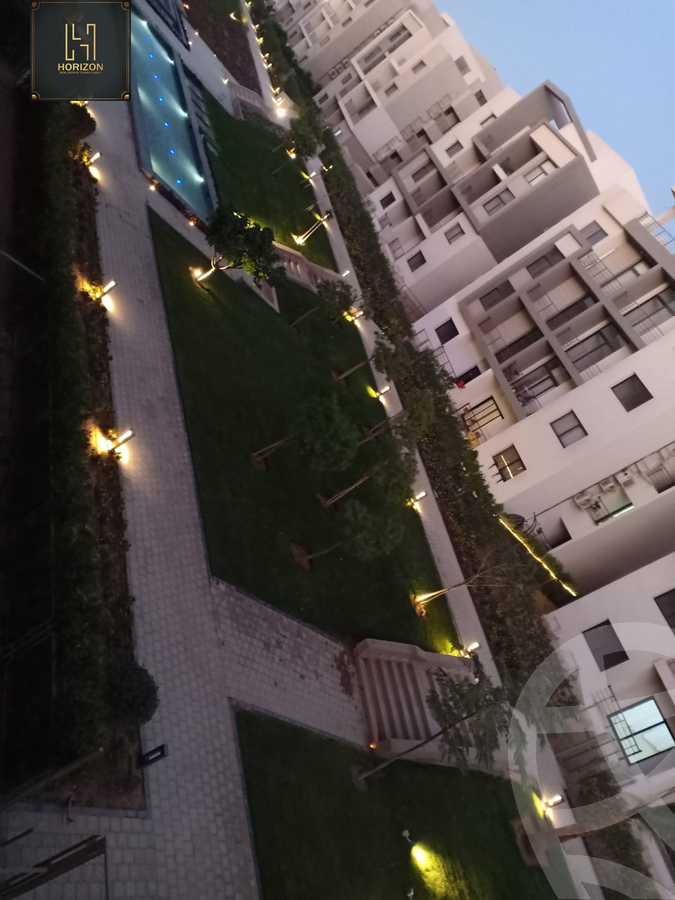 https://aqarmap.com.eg/ar/listing/4152611-for-rent-cairo-new-cairo-compounds-fifth-square