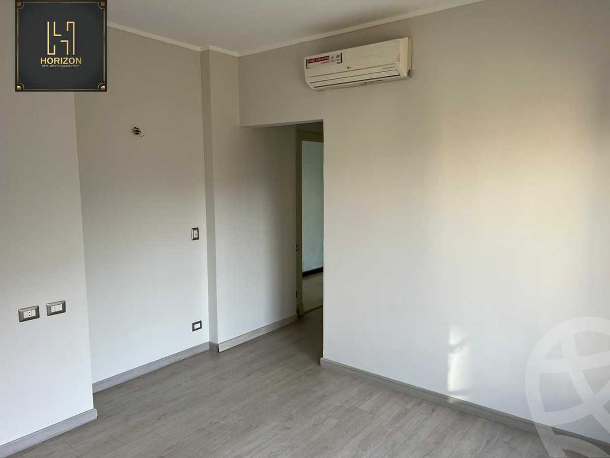 https://aqarmap.com.eg/ar/listing/4152644-for-rent-village-gate-mall-palm-hills