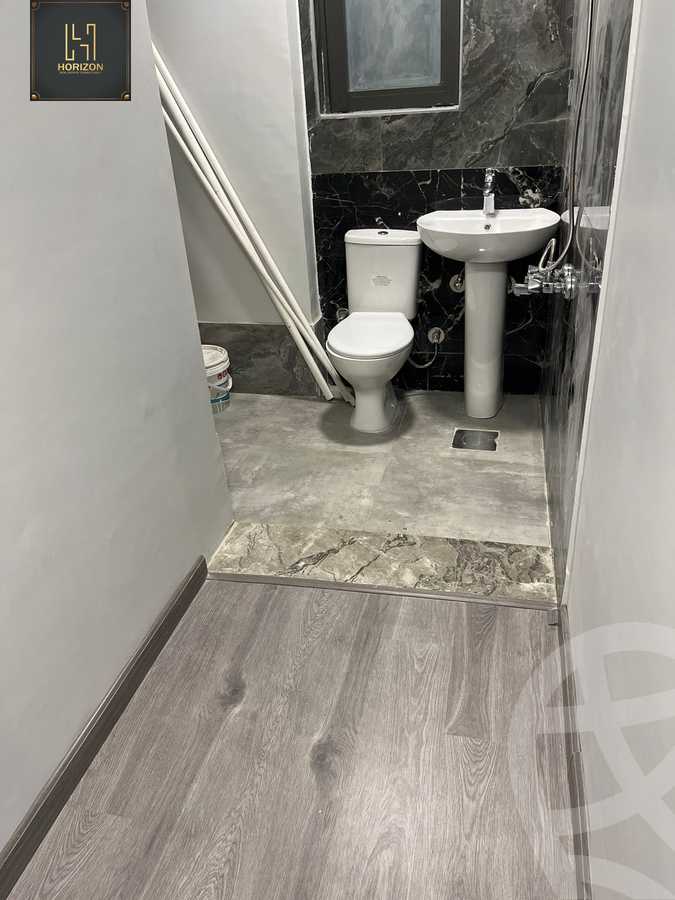 https://aqarmap.com.eg/en/listing/4153252-for-rent-cairo-new-cairo-compounds-lakeview-residence