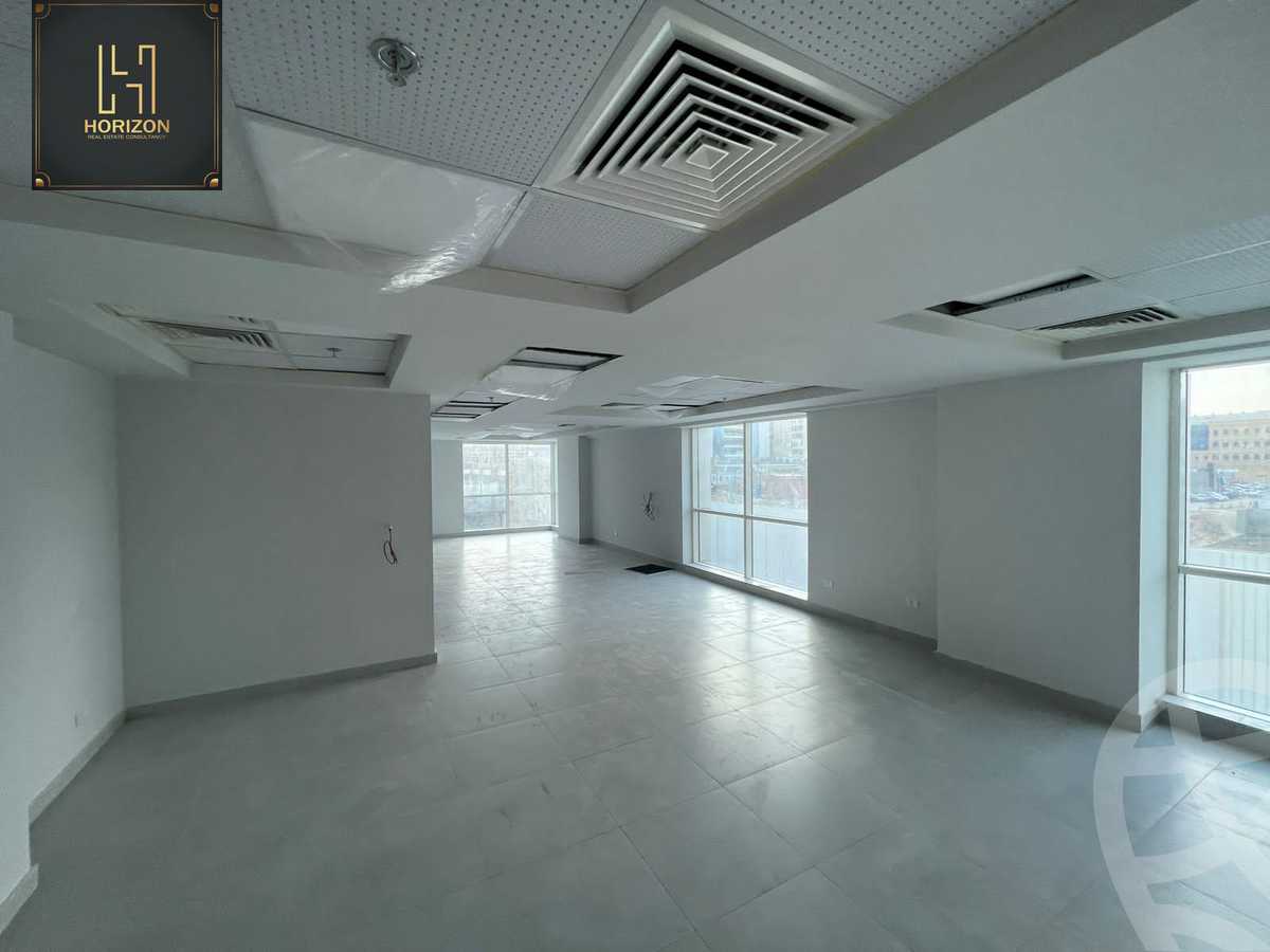https://aqarmap.com.eg/en/listing/4153563-for-rent-cairo-new-cairo-compounds-bznys-bls-ktlyst-llttwyr
