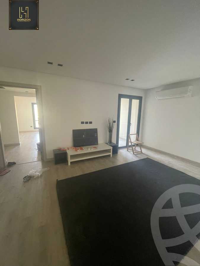 https://aqarmap.com.eg/en/listing/4155553-for-rent-cairo-new-cairo-compounds-mountain-view-hyde-park