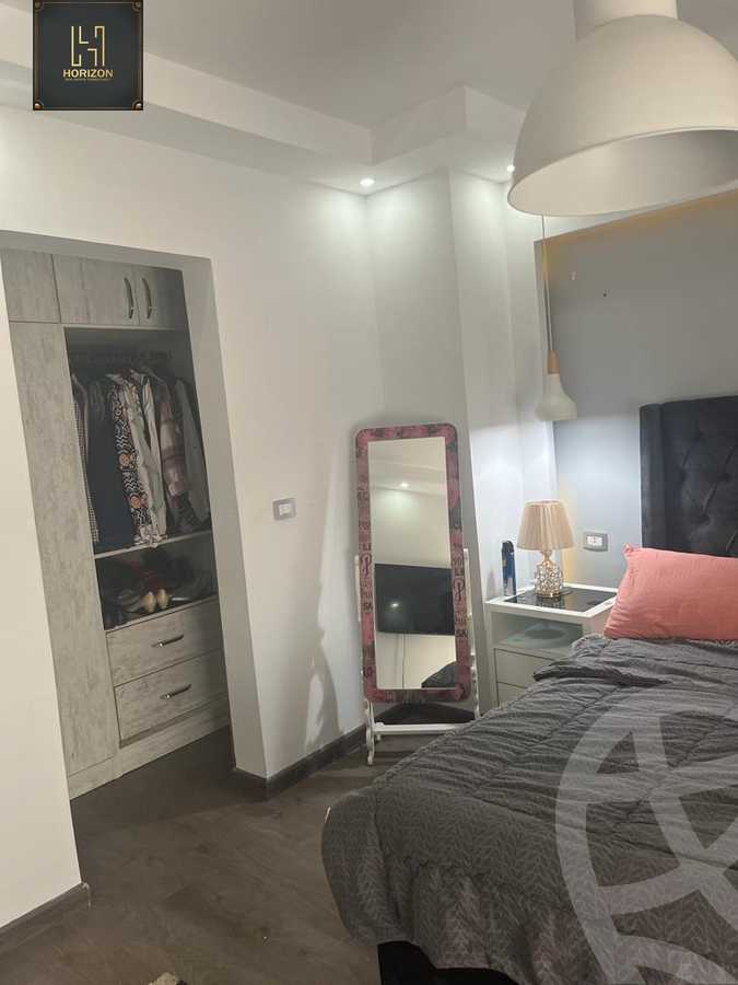 https://aqarmap.com.eg/en/listing/4157974-for-sale-cairo-new-cairo-compounds-the-square